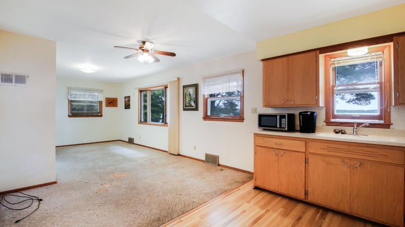 5922N West Shore Ln, Stone Lake, WI 54876