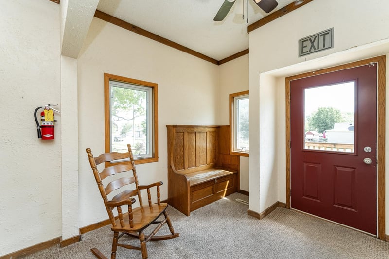 520 State St, West Concord, MN 55985