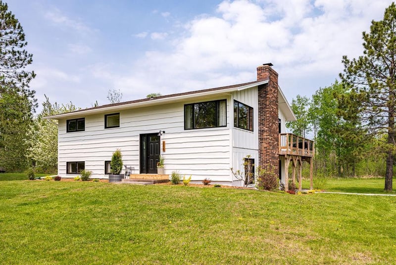 315 Pleasant View Rd, Duluth, MN 55803