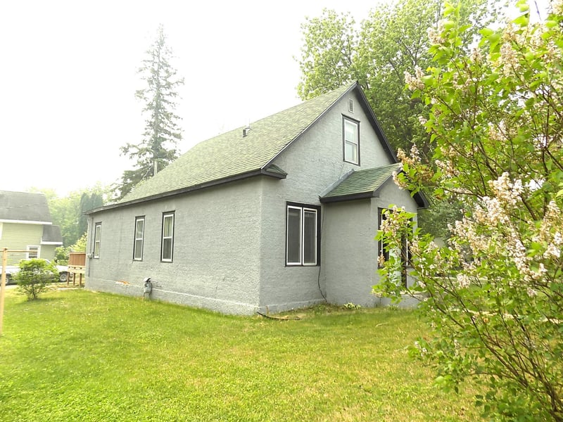 101 1st St SE, Baudette, MN 56623