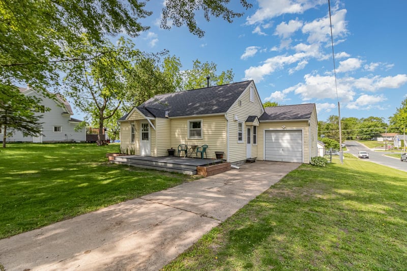 333 Main St N, Lonsdale, MN 55046