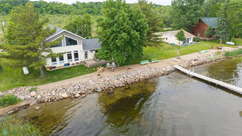 45932 375th St, Perham, MN 56573