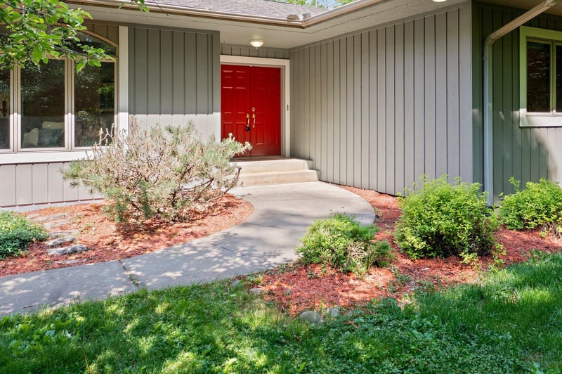 353 25 1/4 Ave, Cumberland, WI 54829