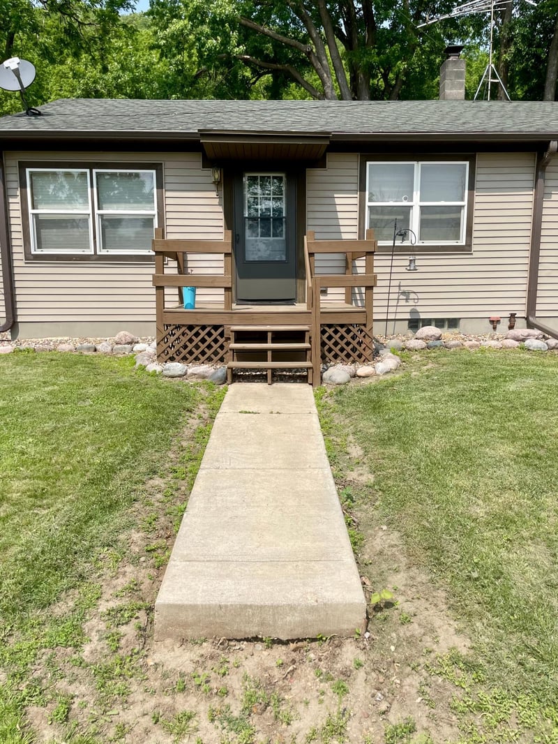 S1562 State Road 35, Alma, WI 54610