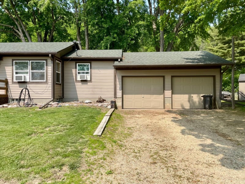 S1562 State Road 35, Alma, WI 54610