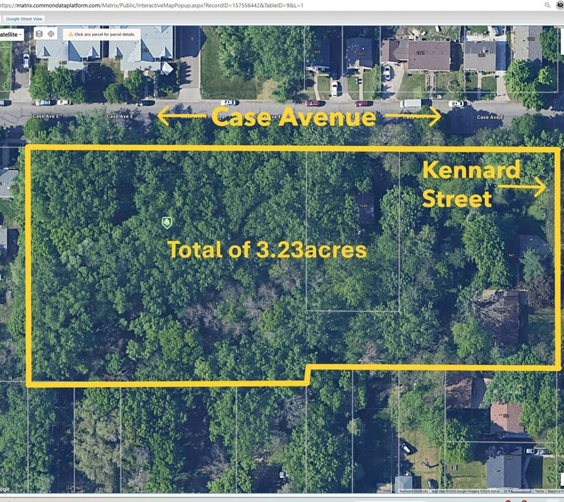 935 Kennard St, Saint Paul, MN 55106