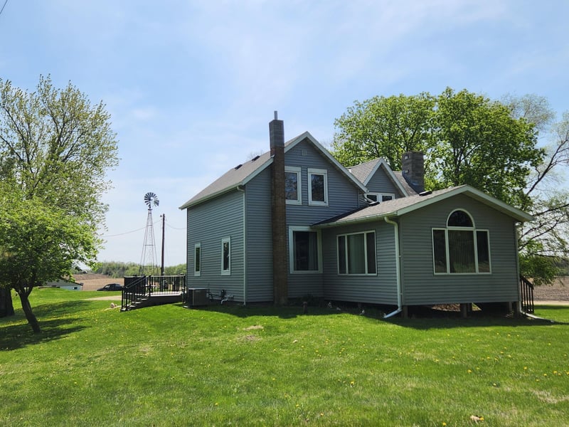 6200 37th St W, Webster, MN 55088