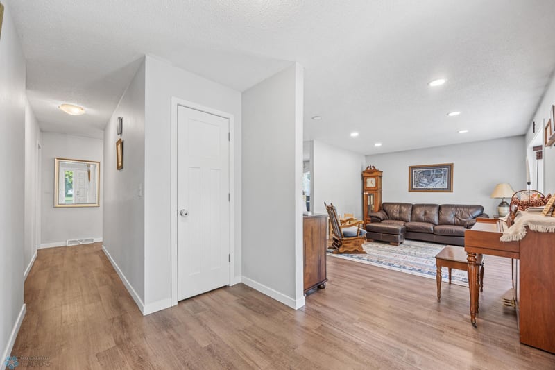 1311 Joseph St, Hawley, MN 56549