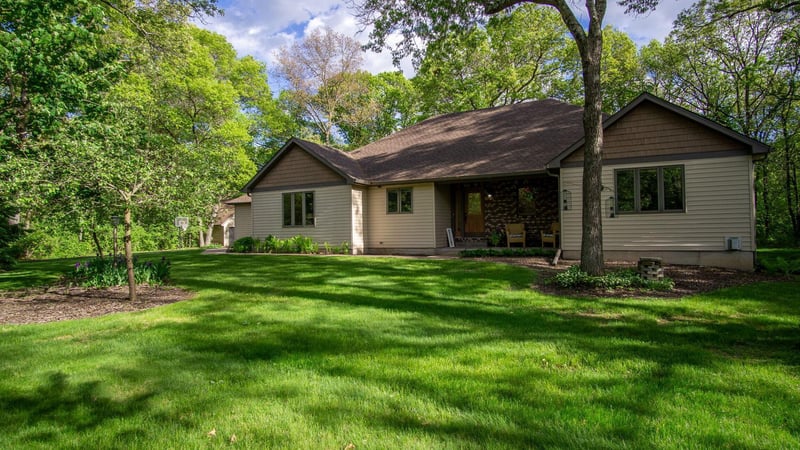 E3313 Jennifer Ln, Eau Claire, WI 54701