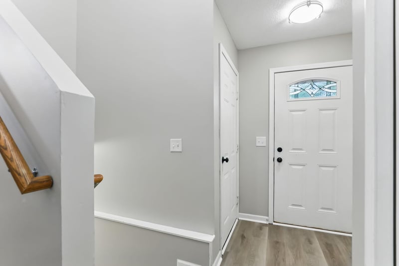 25572 Forest Boulevard Ln, Wyoming, MN 55092