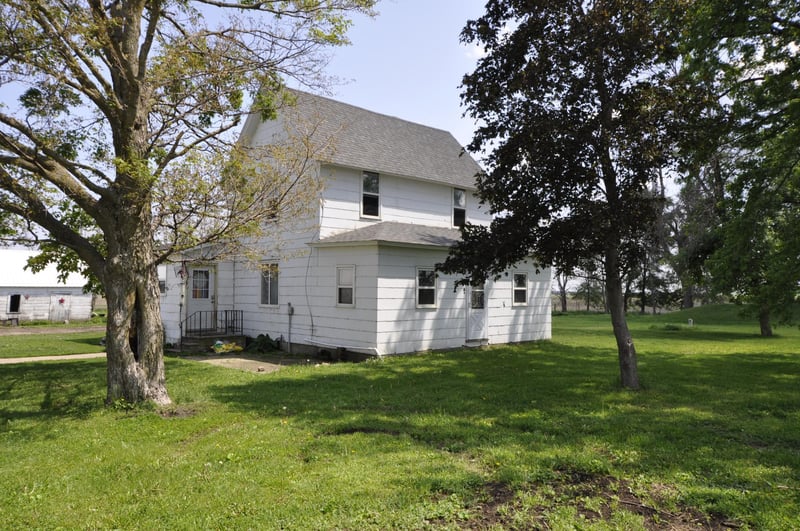 69198 235th St, Dexter, MN 55926