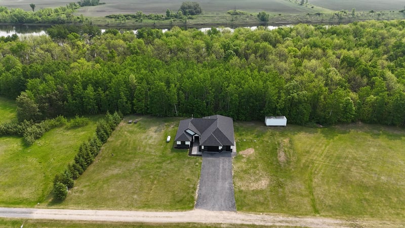 2922 Highway 11 S, Loman, MN 56654