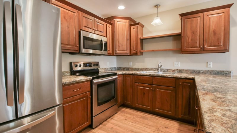 2811 Swallowtail Ct, Altoona, WI 54720