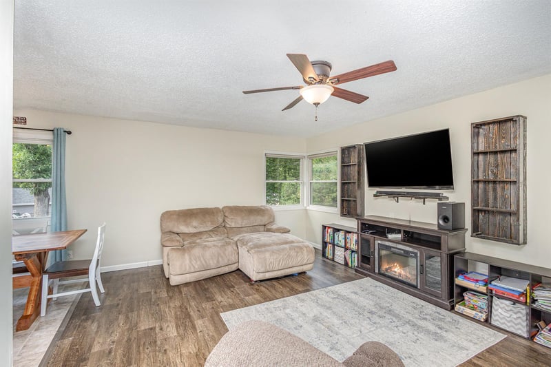 15326 11th St S, Afton, MN 55001