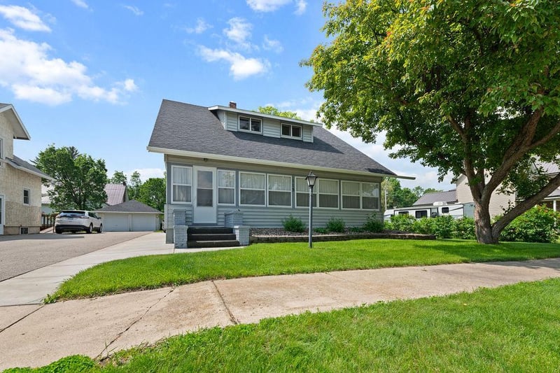 115 Spruce St W, Grey Eagle, MN 56336