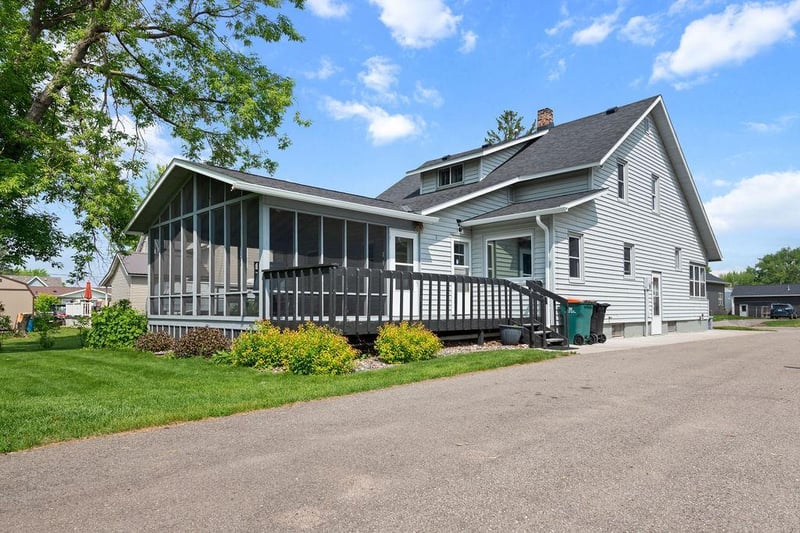115 Spruce St W, Grey Eagle, MN 56336