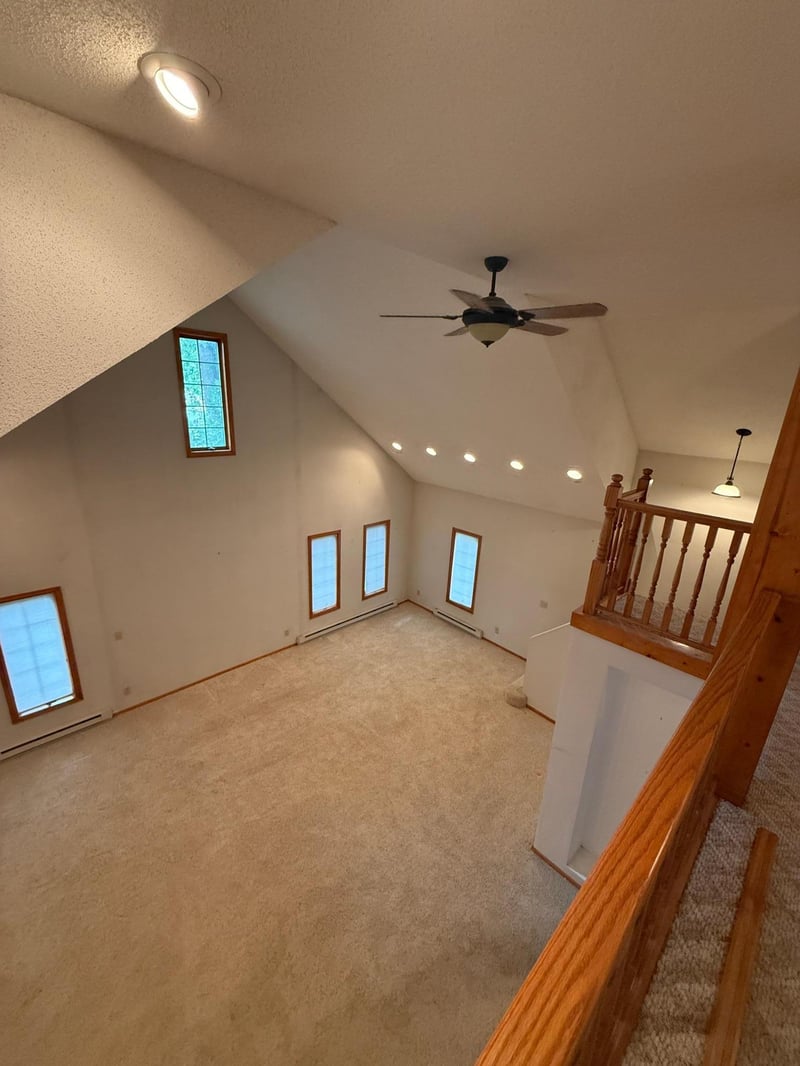 306 1st St, Belview, MN 56214