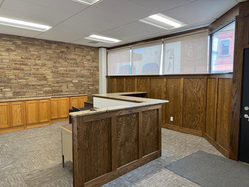 109 Walnut St, Spooner, WI 54801
