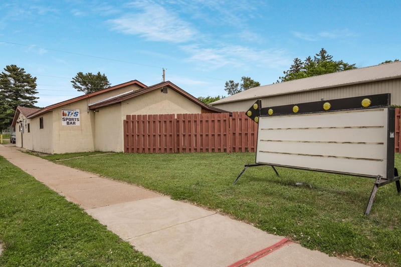 109 N 6th St, Cameron, WI 54822