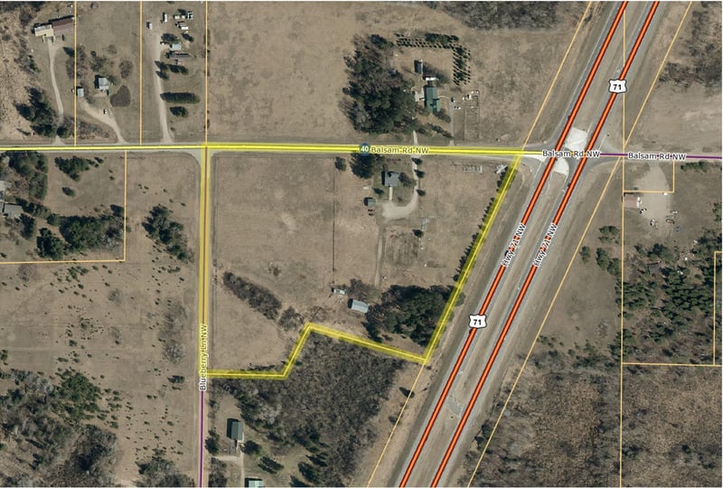 1612 Balsam Rd NW, Bemidji, MN 56601