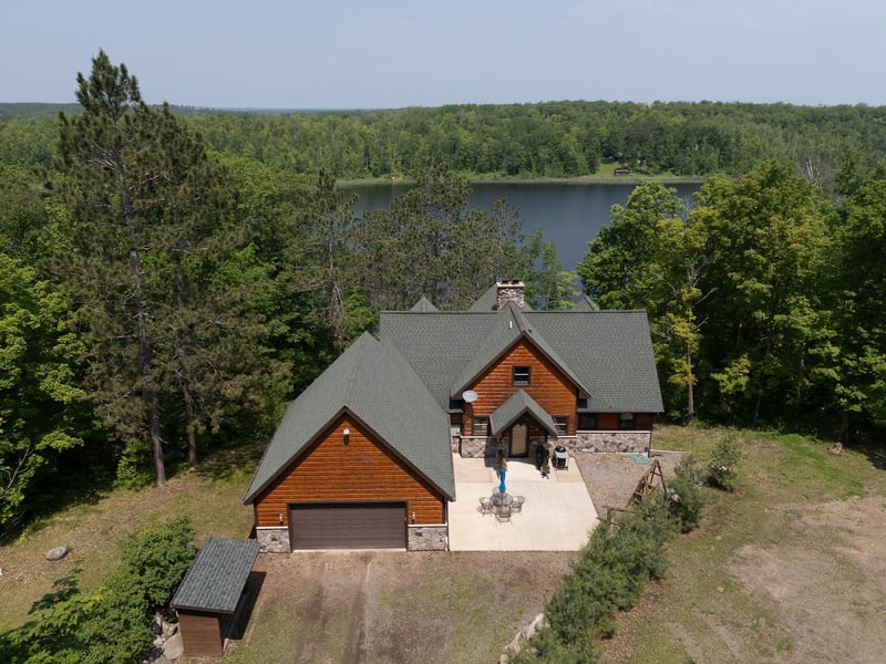 7916 S Little Thunder Dr NE, Remer, MN 56672