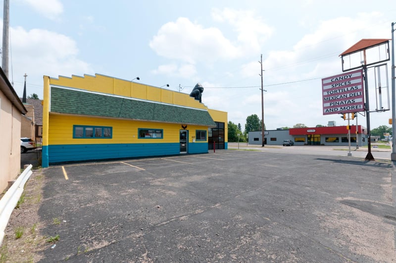 627 S Main St, Rice Lake, WI 54868