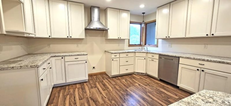 805 Louis Ave, Jackson, MN 56143