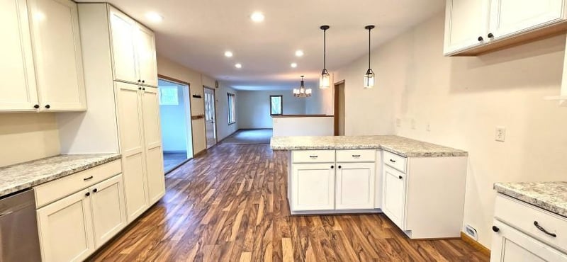 805 Louis Ave, Jackson, MN 56143