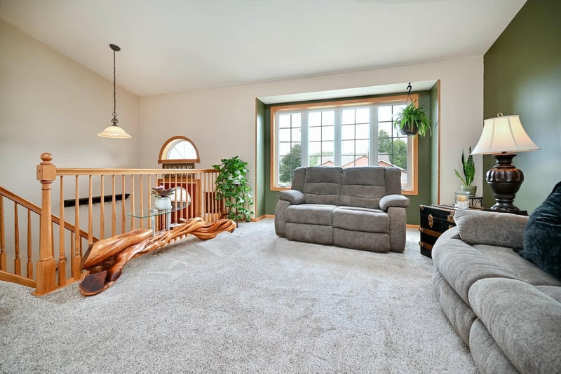 404 3rd Way SE, Dover, MN 55929