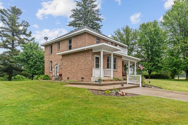 20930 St Francis Blvd NW, Nowthen, MN 55303