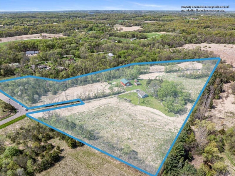 6300 Painter Rd, Minnetrista, MN 55364