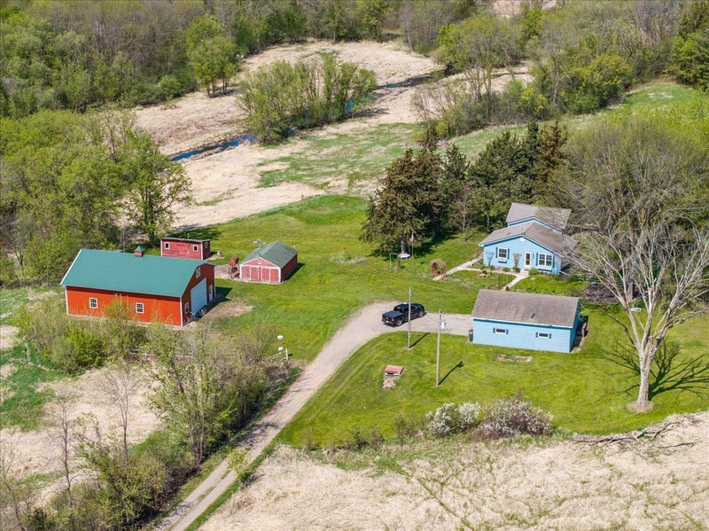 6300 Painter Rd, Minnetrista, MN 55364