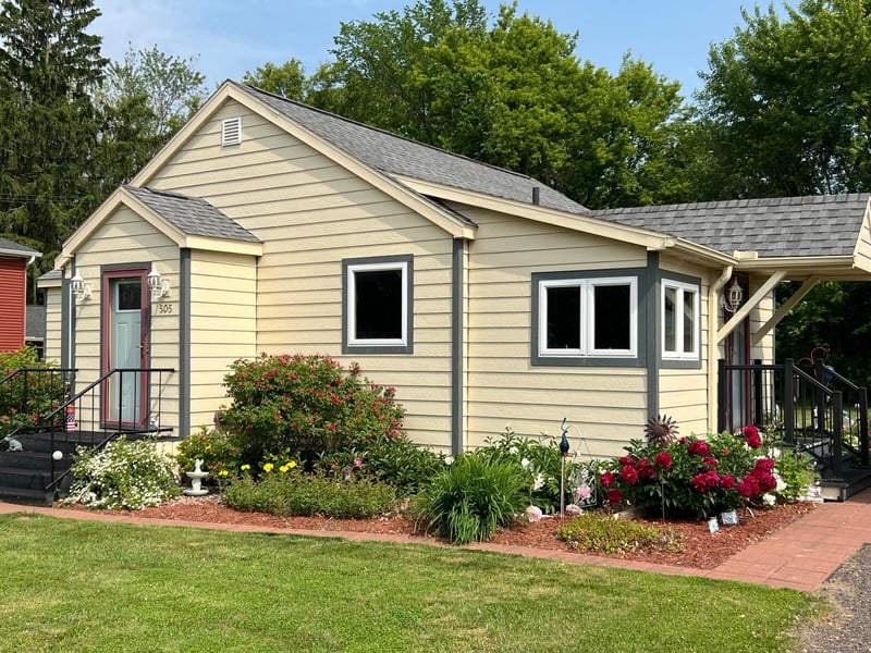 505 W Poplar Ave, Cameron, WI 54822