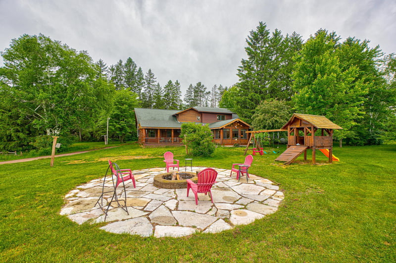 14097 W State Road 77, Hayward, WI 54843