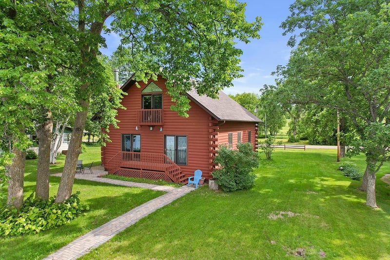 43881 Inlet Beach Rd, Pelican Rapids, MN 56572