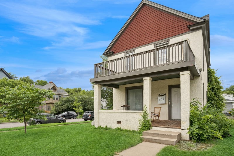 2224 4th Ave N, Minneapolis, MN 55405