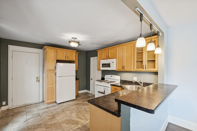 2224 4th Ave N, Minneapolis, MN 55405