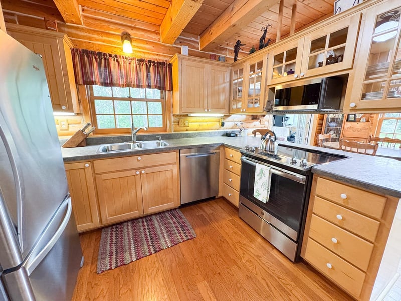 34002 Fiske View Dr, Underwood, MN 56586