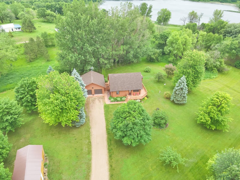 34002 Fiske View Dr, Underwood, MN 56586
