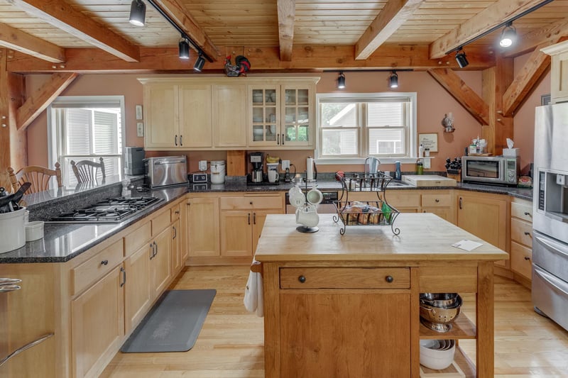 5393 Bachelor Rd NW, Hackensack, MN 56452