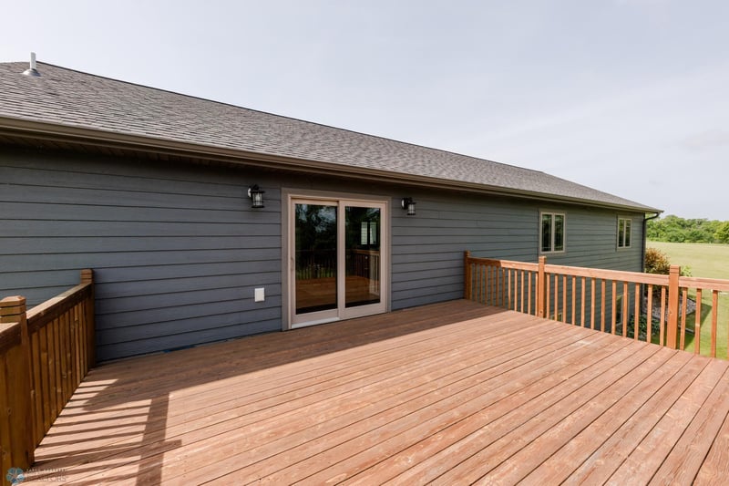 17207 Saylers Beach Rd, Lake Park, MN 56554