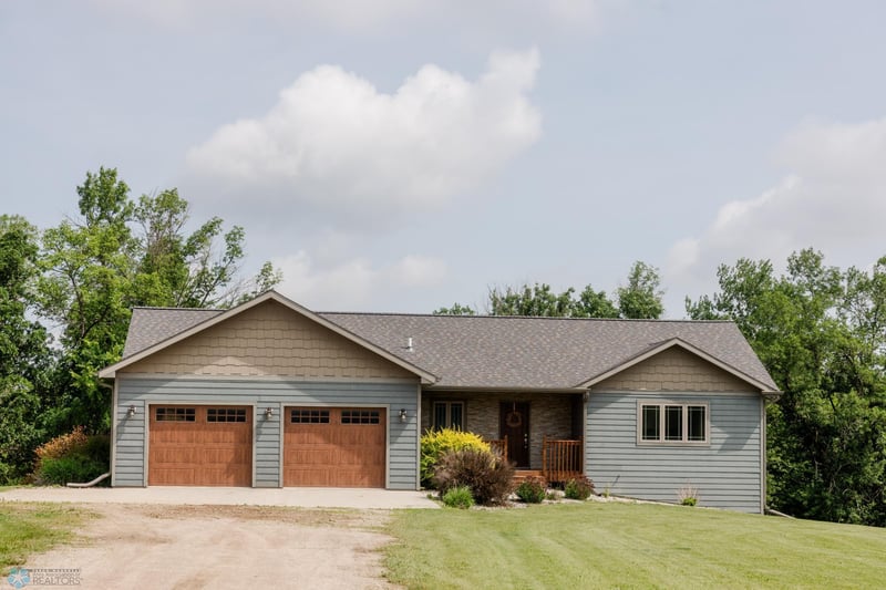 17207 Saylers Beach Rd, Lake Park, MN 56554
