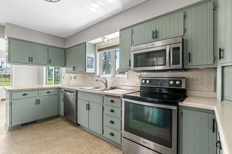 105 Summer St S, Pierz, MN 56364