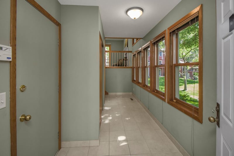3421 Saint Louis Ave, Minneapolis, MN 55416