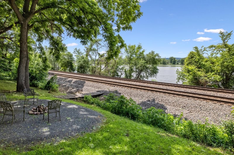S1495 State Highway 35, Alma, WI 54610