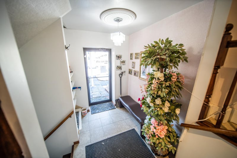 737 Whitewater Ave, Saint Charles, MN 55972