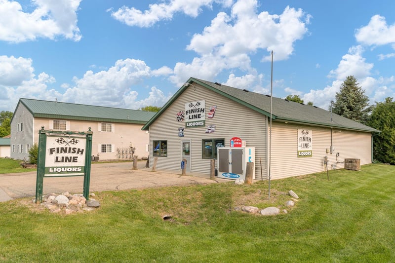 104 Walnut Ave, Madison Lake, MN 56063