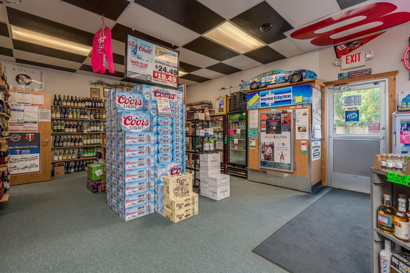 104 Walnut Ave, Madison Lake, MN 56063