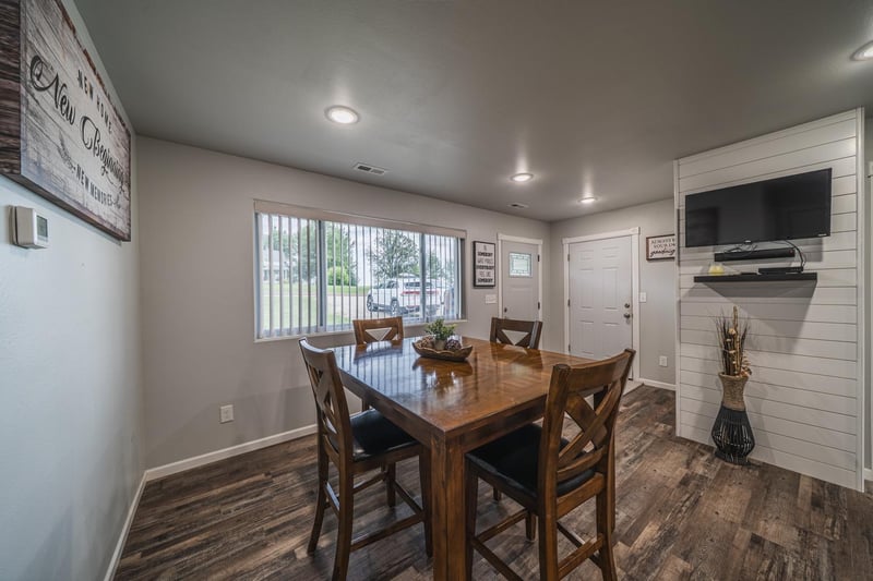 453 N Shore Dr, Underwood, MN 56586