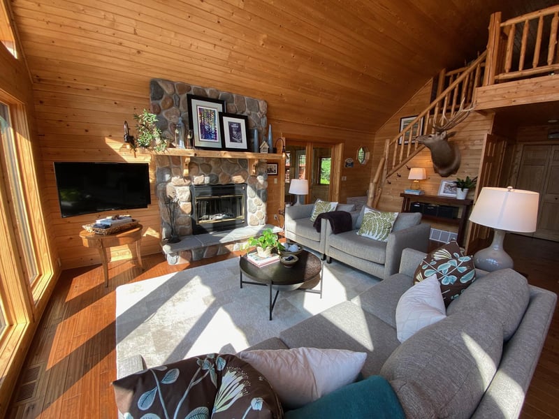 N13616 Indianhead Dr, Minong, WI 54859
